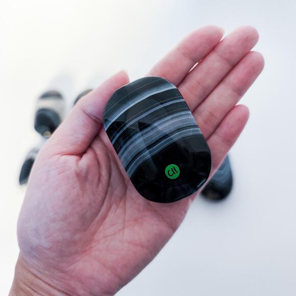 Black Agate Palm Stone Protection Crystal - Picture 10 of 10